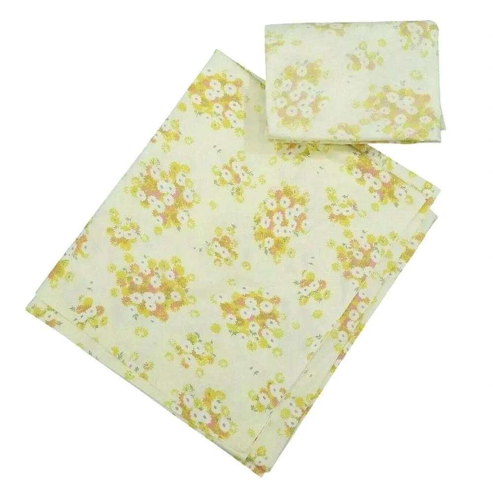Vintage Miracale Yellow Floral Daisy Double Full Flat and Fitted Sheet Set 70s